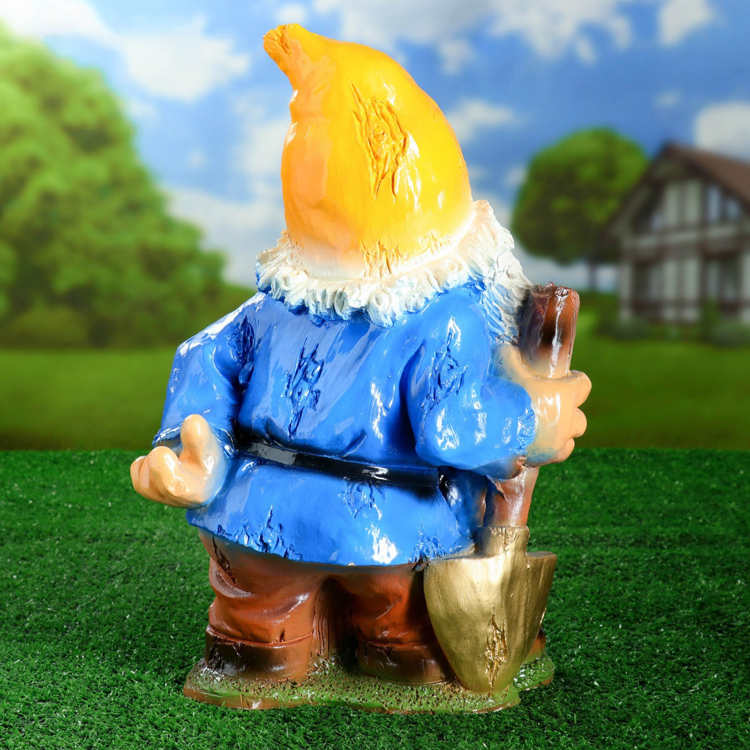 Садовая фигура "Гном Красавчик с лопатой" 40х21см   4412611