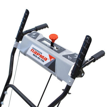 Снегоуборщик бензиновый Парма МСБ-02-756, самоходный, 7 л.с., ковш 56х42 см