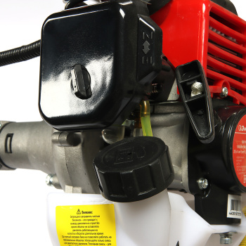 Триммер бензиновый 2Т 2,4л.с 25,4см3 шир.скаш44см леска 2,4мм нож 25,5см Энергомаш БТ-26 *1 Триммер бензиновый 2Т 2,4л.с 25,4см3 шир.скаш44см леска 2,4мм нож 25,5см Энергомаш БТ-26 *1