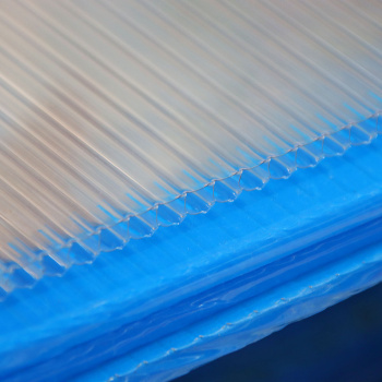 Поликарбонат 6 мм сотовый Полилайн, 2.1х6 м, 0.78 кг/м², прозрачный