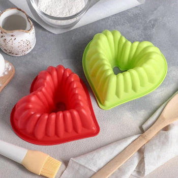 Форма для выпечки "Сердце. Немецкий кекс" 17х17 см, цвета МИКС 811915