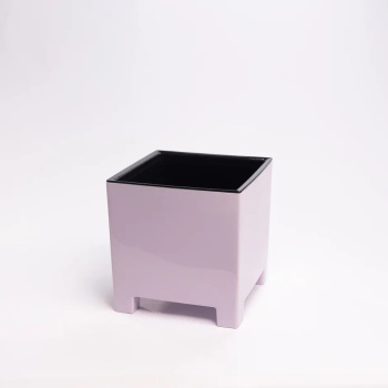 Кашпо пластм. "Нард" 5.5л 190х190мм h190мм со вставкой Сиреневый НР19-25 *1/6 Кашпо пластм. "Нард" 5.5л 190х190мм h190мм со вставкой Сиреневый НР19-25 *1/6