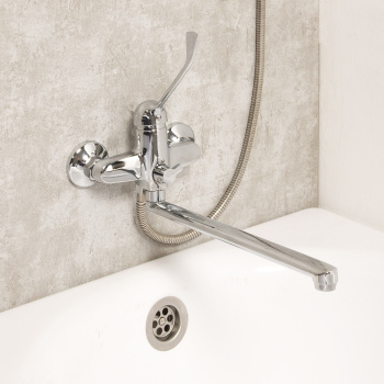 Смеситель универсальный "Potato"плоский излив с переключ. душа (хирургический) P2237 *1/10